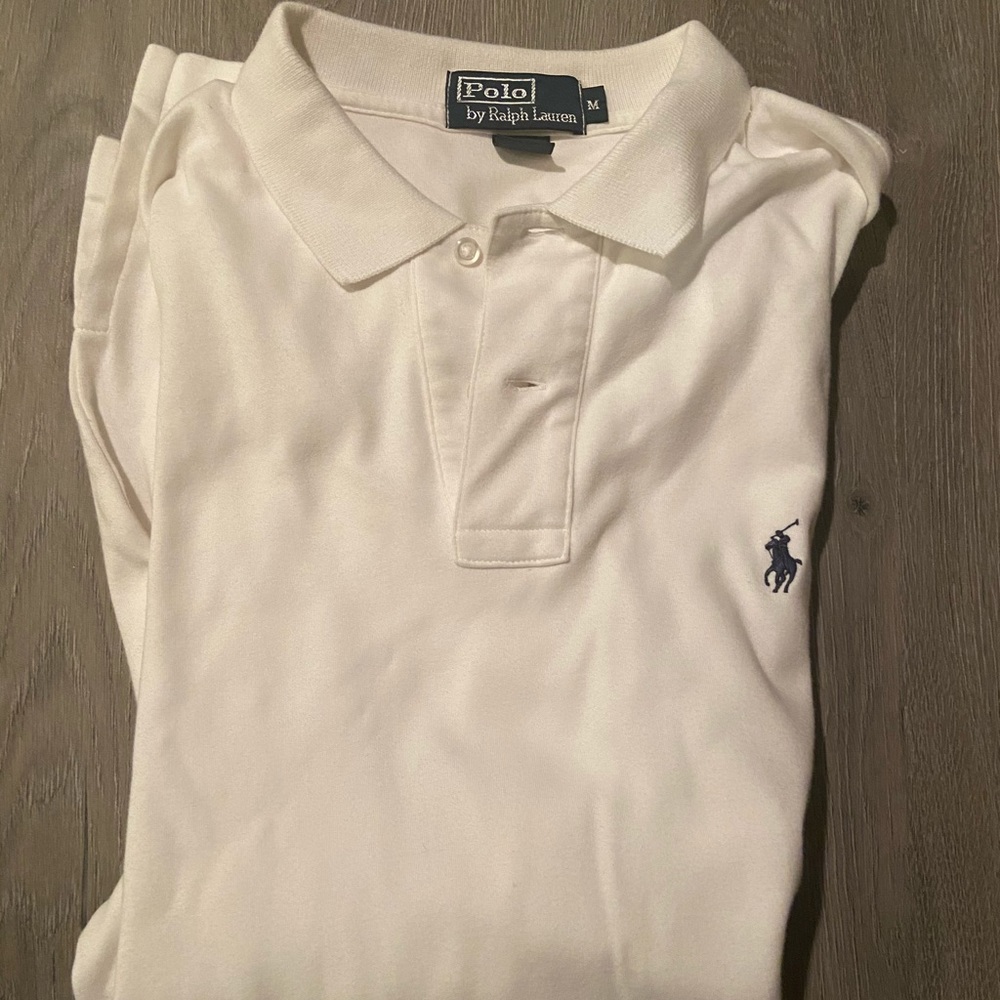 White men’s polo size M